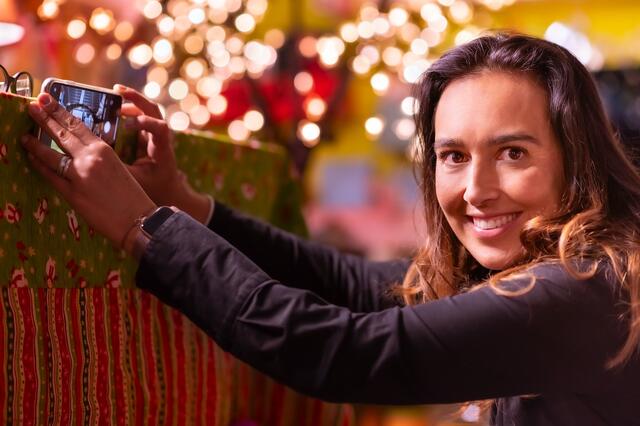 Holt die Handwerker und die Besucher virtuell zusammen: Juanita Guerra Arellano