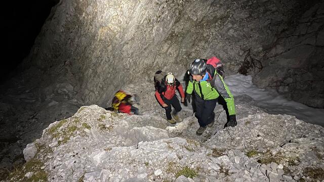 Zum aktuellen Gesundheitszustand der Frau konnte man noch nichts sagen. Weitere Informationen folgen in den nächsten Stunden. | Foto: Zoom.tirol