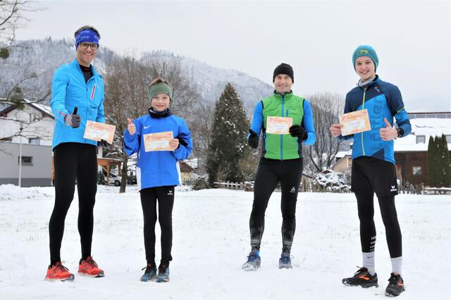 Die winterlichen Bedingungen waren kein Hindernis für die WSG-Läufer. Mit der Teilnahme am Christkindlauf der Bezirksrundschau gelang ein toller Start in das neue Jahr für den guten Zweck. | Foto: WSG/Sandra Schönberger