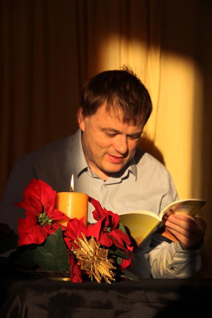 Ber der musikalischen Online-Lesung wird unter anderem Literaturpreisträger Michael Wilhelm aus Peuerbach seine Texte präsentieren.