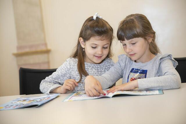 Das Jugendrotkreuz hilft und berät bei gemobbten Kindern und Jugendlichen.
