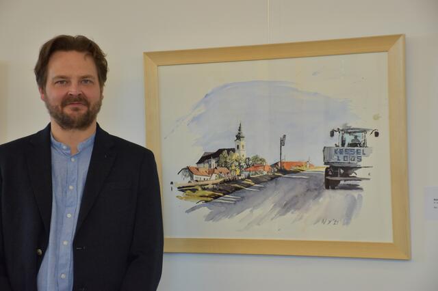 Nikolaus Yvon bei einem seiner Werke. | Foto: Elisabeth Riederer