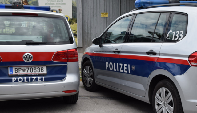 Polizei sucht Zeugen nach Unfällen am Innrain und in Hötting.