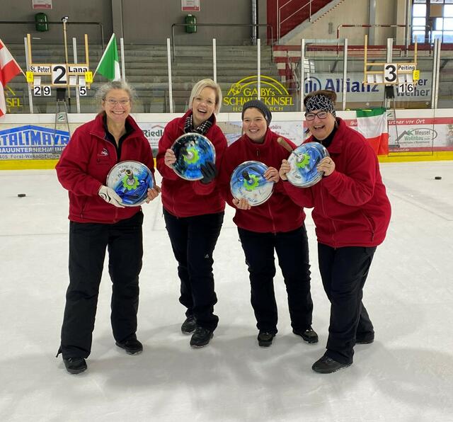 Die Stocksport-Damen aus St. Peter holten einen Stockerlplatz beim Europacup in Peiting. | Foto: Union Stocksport St. Peter