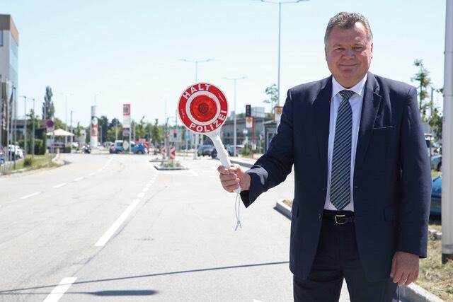 Günther Steinkellner im Kampf gegen Raserei in OÖ.