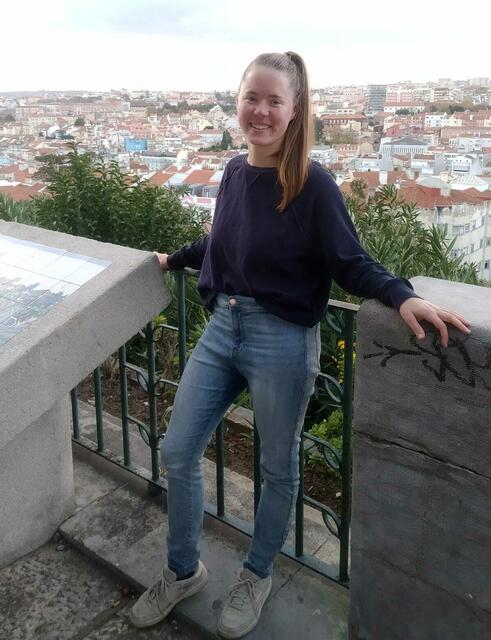 Monica Rassi an einem Lieblingsplatz mit Blick auf Lissabon | Foto: privat
