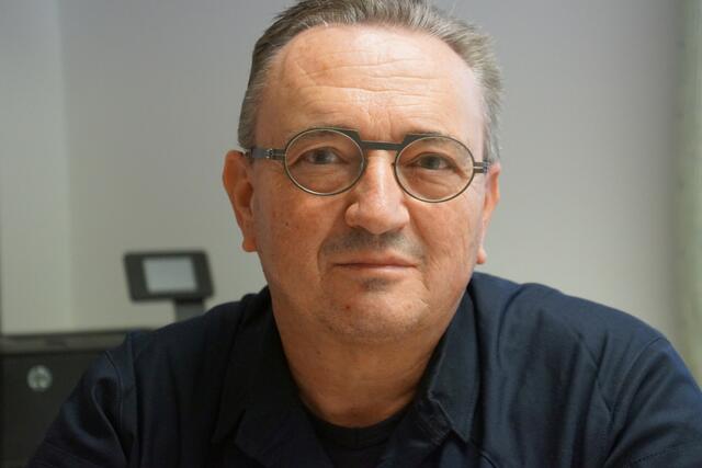 Bezirkspolizeikommandant Martin Petermüller sprach im Rahmen der Aktion „Gemeinsam.Sicher“ über präventive Möglichkeiten, um die Sicherheit im Alltag zu verbessern.  | Foto: Helmut Eder