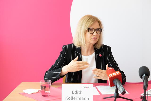 Edith Kollermann, Neos