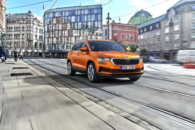 Update für den erfolgreichen Škoda Karoq mit optimiertem Design und verbesserten Technologien.