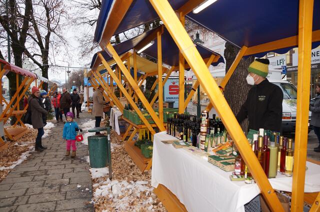 Am Mittwoch gab es erstmals die Möglichkeit, den neuen Bauernmarkt zu besuchen.