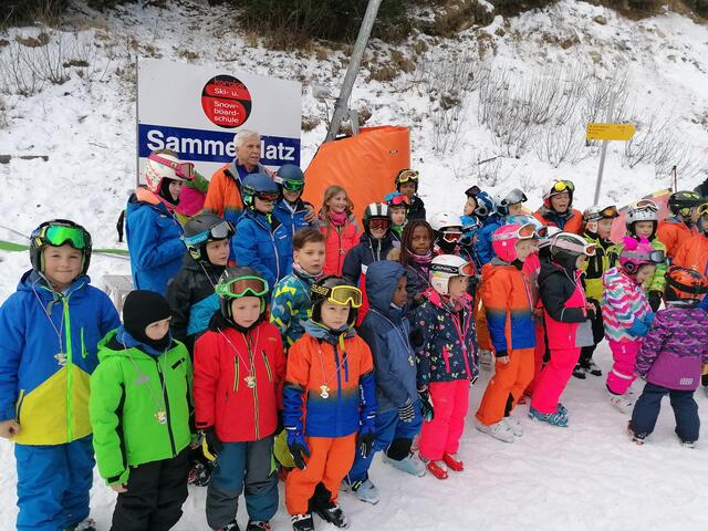 Hunderte Kinder fanden unter Franz Inkrets Obhut den Weg in den Skisport.