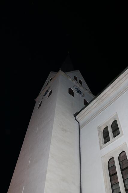 Aufregung in Köflach. Ein Priester steht unter Verdacht der Kinderpornographie.