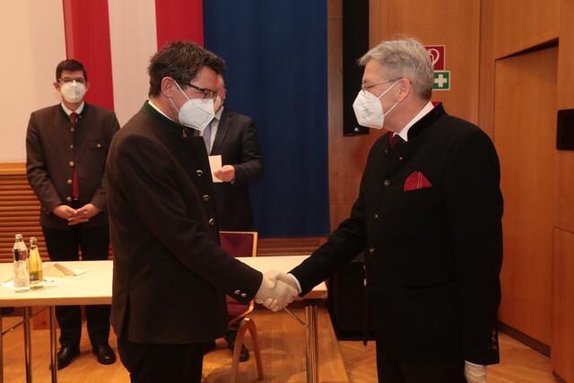 LK-Präsident Siegfried Huber wurde von LH Peter Kaiser angelobt.