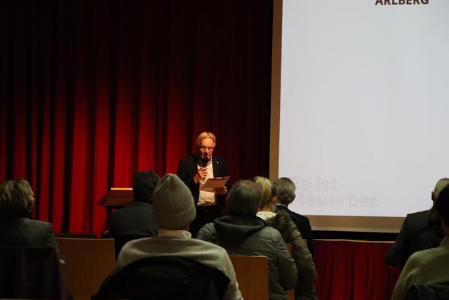 AR-Vorsitzender Richard Walter