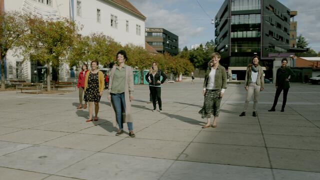 In einem neuen Film erzählen Freiwillige von ihrer Tätigkeit.