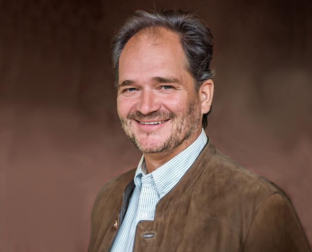 Verband der Tiroler Tourismusverbände: Offener Brief an die österreichische Bundesregierung. Im Bild: Hans Entner (Vorstand des Verbandes der Tiroler Tourismusverbände) | Foto: © Hans Entner