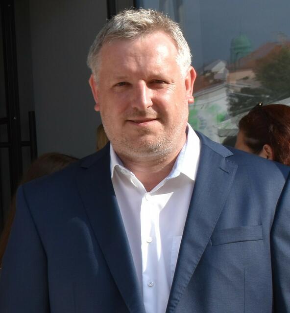 Klaus Glavanics stellt die Belieferung der Bildungseinrichtungen ein, will aber das "Essen auf Rädern" insgesamt ausbauen. | Foto: Michael Strini