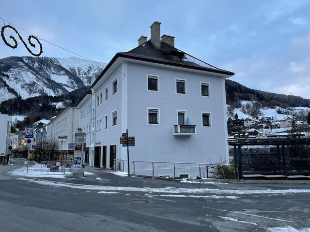 Im Februar/März soll am Eingang der Malserstraße beim Reschenscheideck-Haus mit dem Neubau der TVB-Zentrale begonnen werden. | Foto: Othmar Kolp