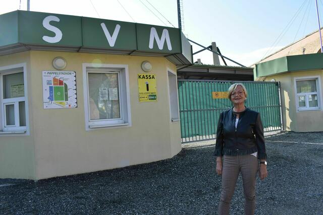 Die Stadtgemeinde Mattersburg hat das Pappelstadion gekauft. Für Bürgermeisterin Ingrid Salamon war dies eine Herzensangelegenheit. | Foto: Stadtgemeinde Mattersburg