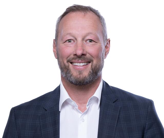 Reinhard Raggl („Für Schönwies, Team Reinhard Raggl“) wird im Februar 2022 für das Amt des Schönwieser Bürgermeisters kandidieren. | Foto: Reinhard Raggl