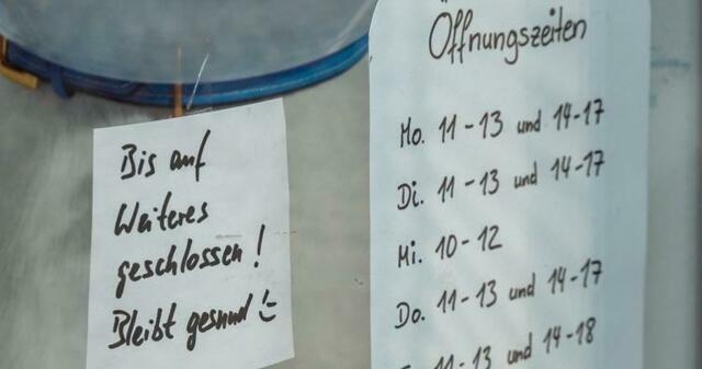 Gemeinsam mit 61 anderen Handelsbetrieben setzt sich ein Innsbrucker Unternehmen aus den verschiedensten Branchen (Mode-, Schuh-, Sportartikel-, Parfümerie-, Schmuck-, sowie Elektrofachhandel) zur Wehr. | Foto: Animalflora Pics