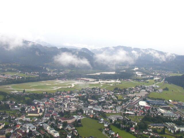 Im Februar 2022 wird mit dem Bau des Hochwasserschutzes für den Reuttener Ortsteil Lüss begonnen. | Foto: Land Tirol