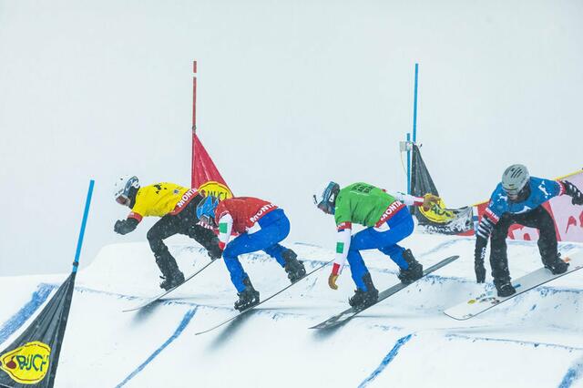 Von 9. bis 11. Dezember dreht sich im Montafon alles um die Weltcup-Bewerbe der Snowboardcrosser. | Foto: Montafon Tourismus GmbH, Fotograf: Stefan Kothner