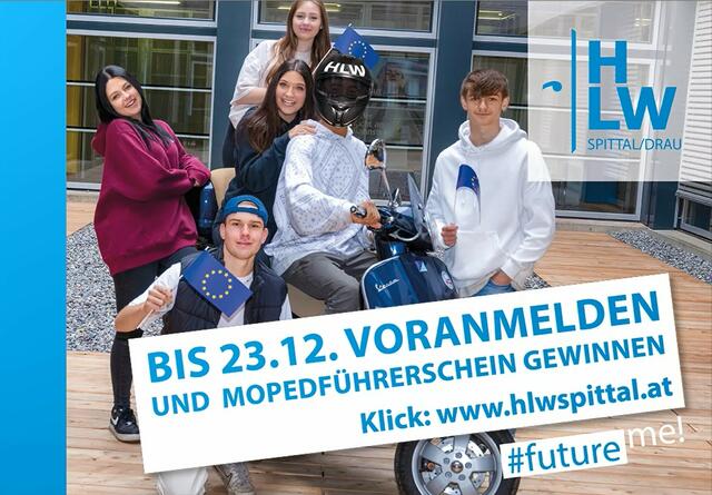 Schülerinnen und Schüler der Fachschule für Wirtschaft freuen sich mit dem Fotografen Professor Richard Krämmer, als EU-Botschafterschule den internationalen Gedanken von Europa direkt in den Innenhof des HLW Lehrcafés zu bringen. Los geht's. 

students - check in ;) | Foto: (c) hlwspittal 2021
