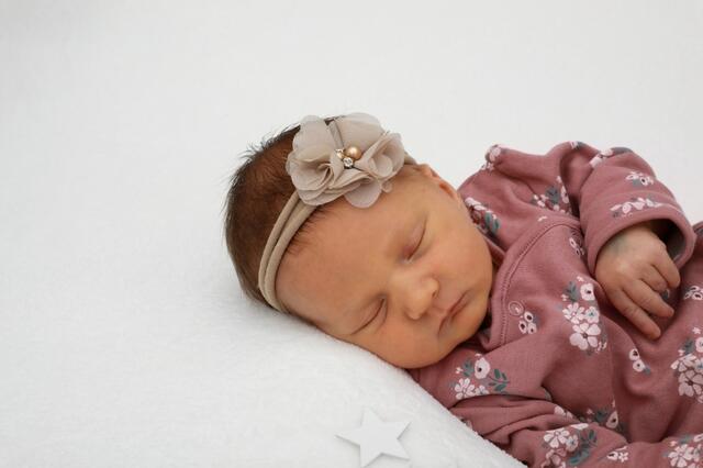 Aurelia
Geburt: 8. November
51 cm, 3.470 g
Lisa Brodschneider und Andreas Hanschek aus Leibnitz | Foto: Baby Smile