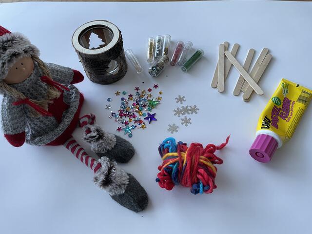 Das brauchst du zum Basteln | Foto: Desiree Tinhof