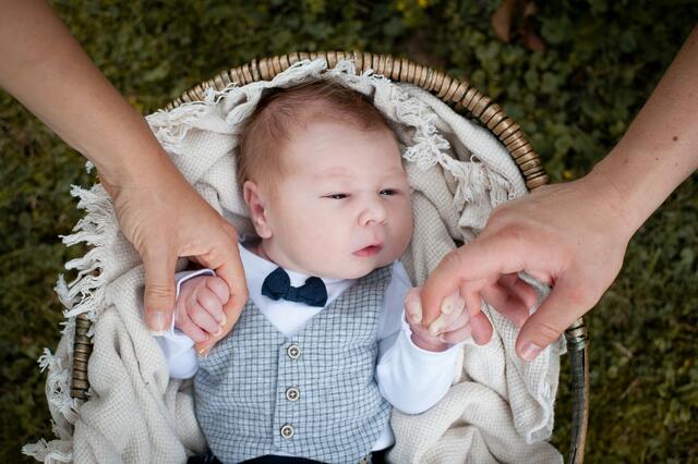 Armin
Geburt: 10. August
56 cm, 4.490 g
Sabrina Thomann und André Wilhelm aus Flamberg | Foto: Baby Smile