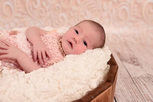 Isabell Marie
Geburt: 9. September
52 cm, 3.090 g
Claudia und Daniel Marko aus Ehrenhausen | Foto: Monika Narrath Photography