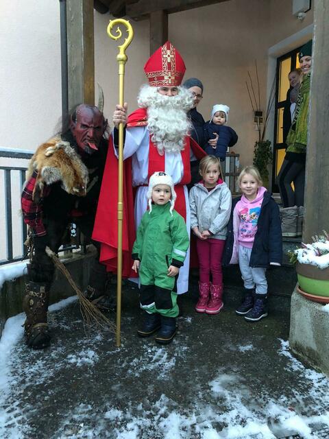 Hier war der Nikolaus für ein besonders krankes Kind unterwegs | Foto: KK