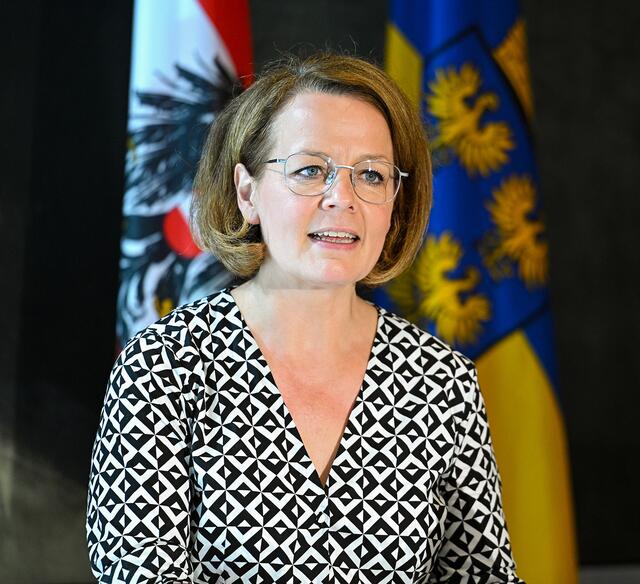 Bildungs-Landesrätin Christiane Teschl-Hofmeister

  | Foto: NLK Burchhart