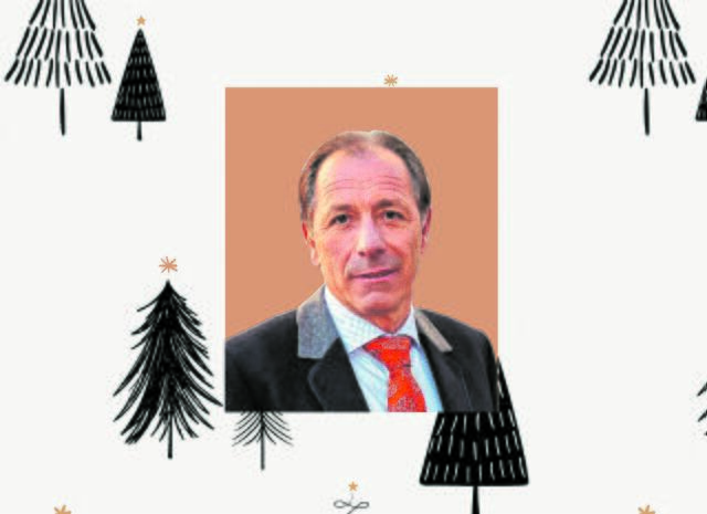 Bürgermeister Herbert Farmer und die Gemeindevertretung von Eben im Pongau wünschen allen Bürgern von Eben ein frohes und besinnliches Weihnachtsfest sowie Gesundheit, Glück und viel Erfolg für das kommende Jahr. | Foto: de.freepik.com/rawpixel.com/ Gem. Eben