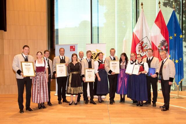 Die Ehrungen der Zillertaler Musikanten fanden im Landhaus Innsbruck statt.  | Foto: Foto: Hofer