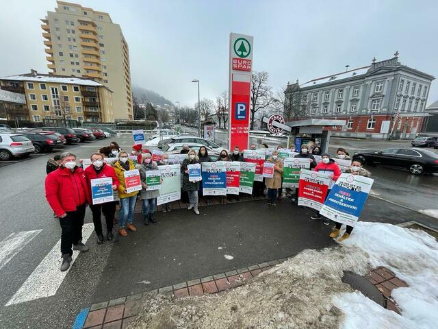 Protestaktion "15 nach 12" der Gewerkschaft in Bruck. | Foto: ÖGB Steiermark