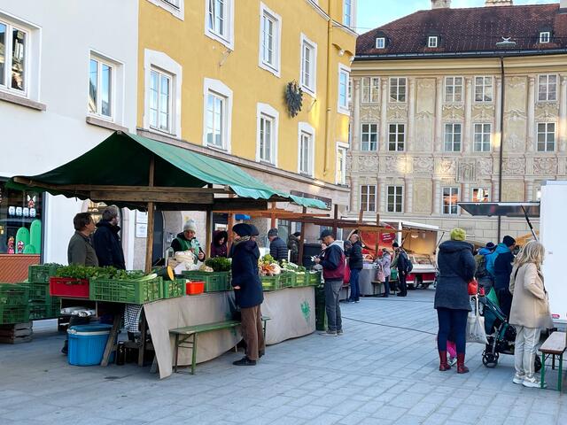 Bauernmarkt Wiltener Platzl in Innsbruck | Foto: skn