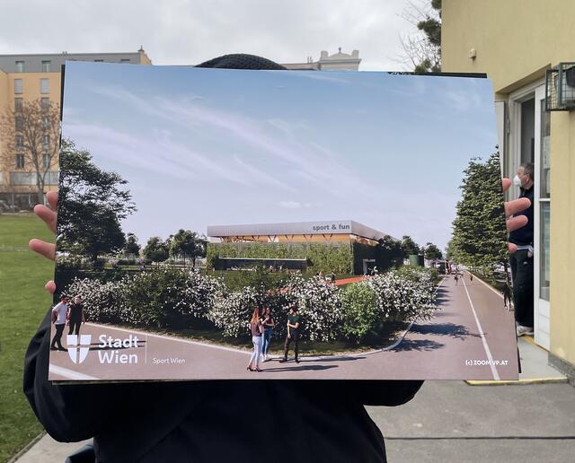 Beim Bau der neuen Sportanlage legt man Wert auf ökologische Konzeption und höchste Energiestandards. So wird es etwa eine Photovoltaikanlage geben.  | Foto: Kathrin Klemm