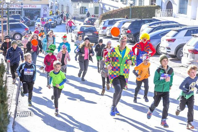In Pischelsdorf und auch im ganzen Bezirk laufen die "Roten Nasen" von 25. bis 31. Dezember für den guten Zweck. | Foto: Sabina Saurer