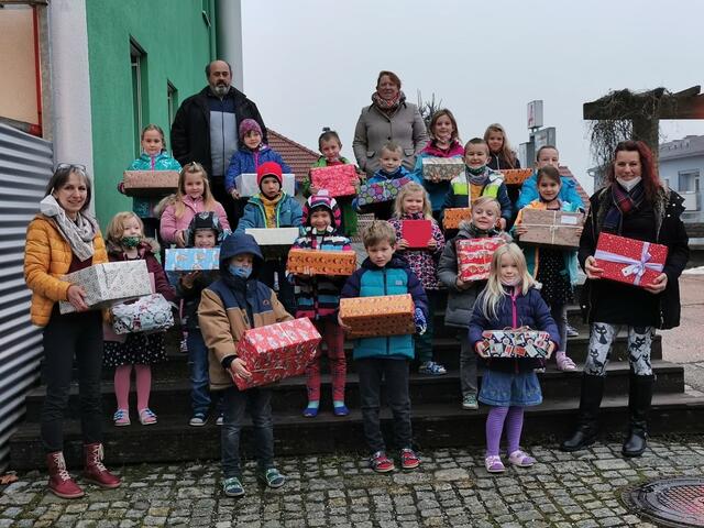 Die Schüler der VS Hagenberg unterstützten das Sozialprojekt in Bulgarien. 

 | Foto: Privat