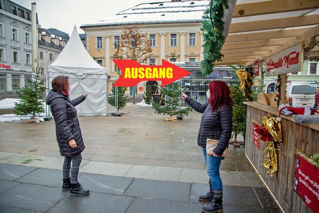 Bitte Ausgang deutlich kennzeichnen!