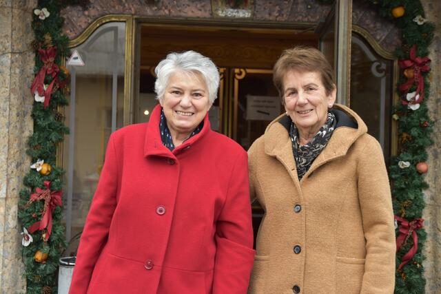 Seniorenrat-Obfrau Christine Lederer und Obfrau-Stv. Waltraud Berger (v.l.) vom Seniorenrat Kufstein bitten die Stadt, ihre Entscheidung für ein Generationenprojekt im Altenwohnheim Zell zu überdenken.  | Foto: Barbara Fluckinger