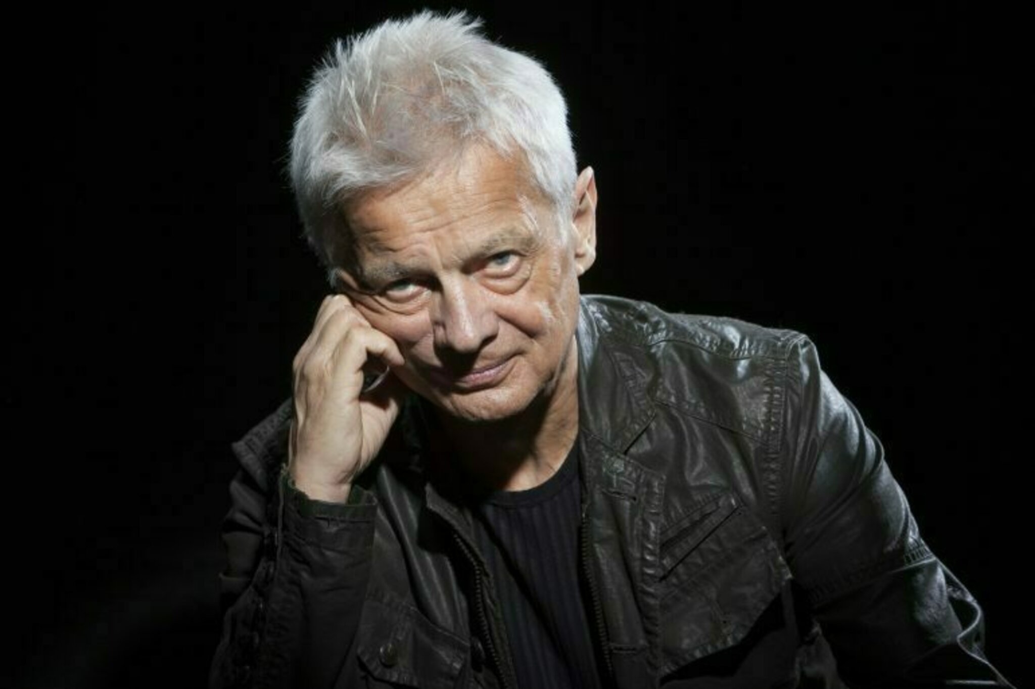 Boris Bukowski im Schloss Welsdorf Der Barde singt im Schlosspark