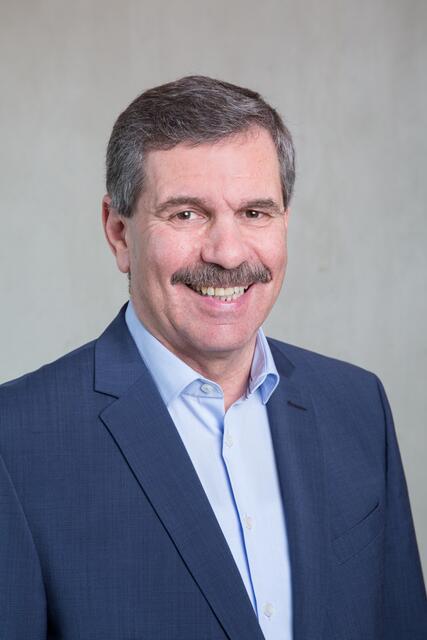 Kramsachs Bürgermeister Bernhard "Hartl" Zisterer wird im kommenden Februar erneut zur Wahl stehen.  | Foto: Privat