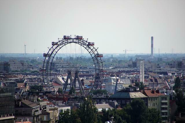 Wie soll das neue Jahr werden? Wir haben in der Leopoldstadt nachgefragt.  | Foto: Alois Fischer