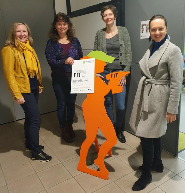 Landesleiterin der Wir Niederösterreicherinnen-ÖVP Frauen BR Doris Berger-Grabner (rechts) mit der Projektleitung des FIT Programms aus Krems Barbara Libal und Petra Hiesinger | Foto: Wir Niederösterreicherinnen-ÖVP Frauen