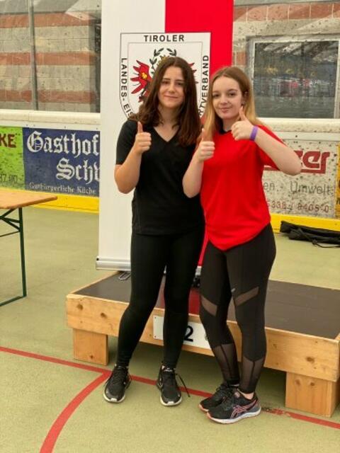 Gut gelaunte Freundinnen