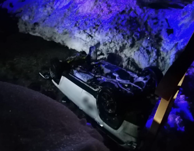 Das verunfallte Auto im Bachbett. | Foto: FF Bad Eisenkappel