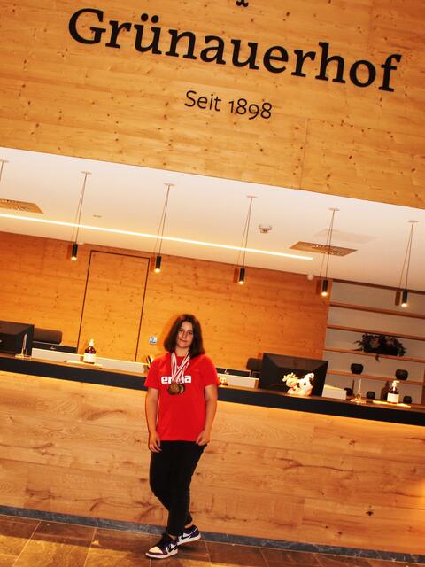 Melanie, vielen Dank für die Infos, herzliche Gratulation zu den bisherigen Erfolgen und alles gute für die EM Qualifikation!